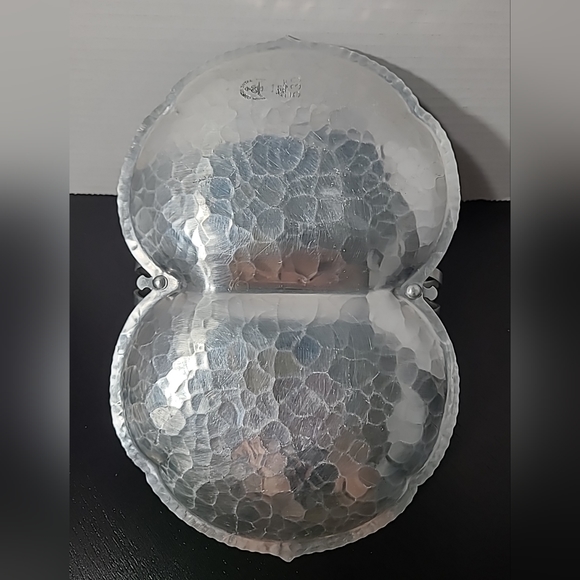 Vintage Trade Continental Mark Hand Hammered Aluminum Handled Floral Bowl Dish - Picture 5 of 10